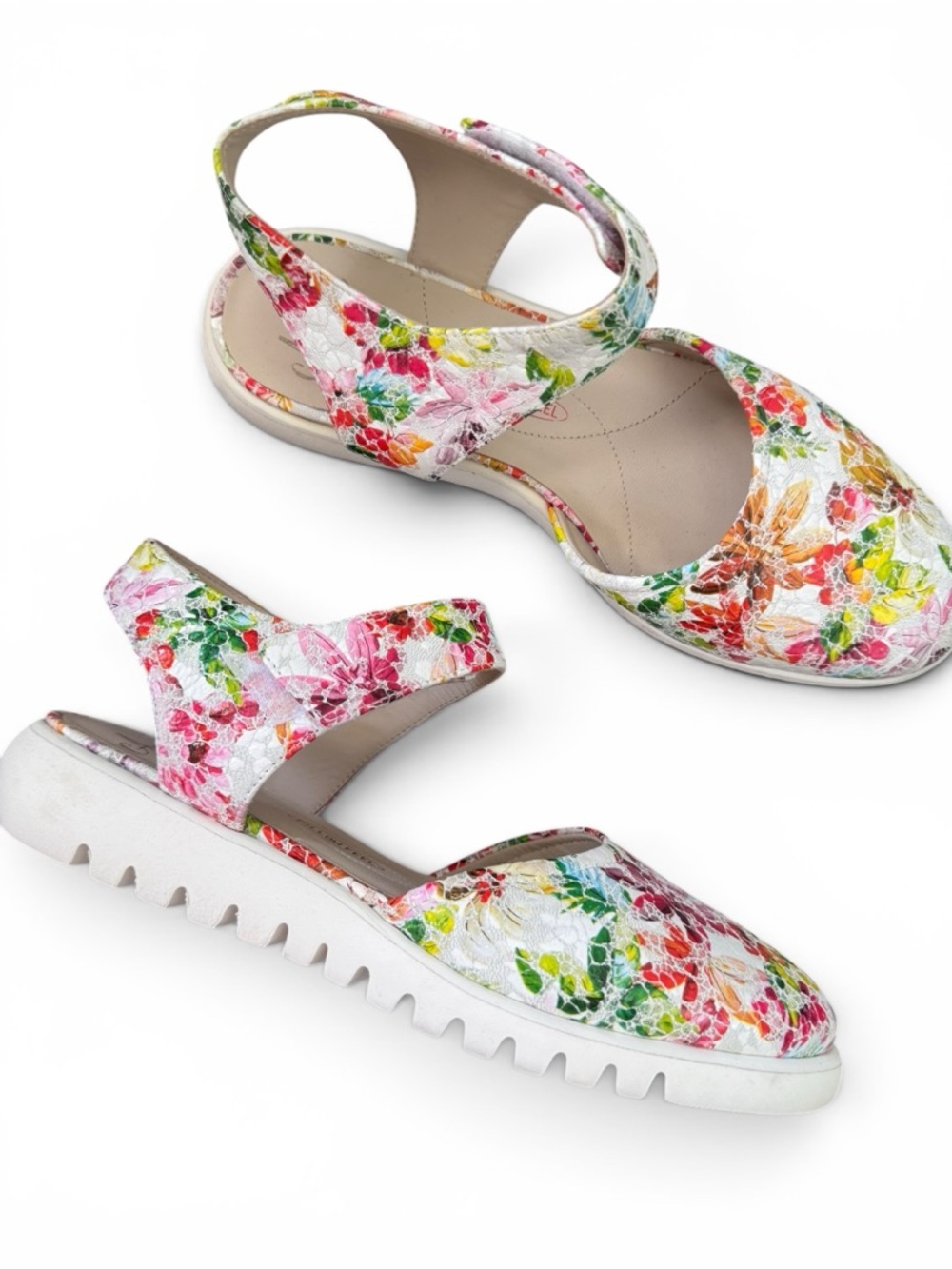 Amalfi Sandals White Floral Leather Flat Multicolor Italian 8.5